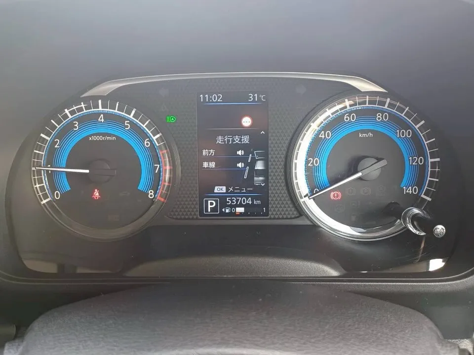 🚗✨**中古車入荷しました!**✨
