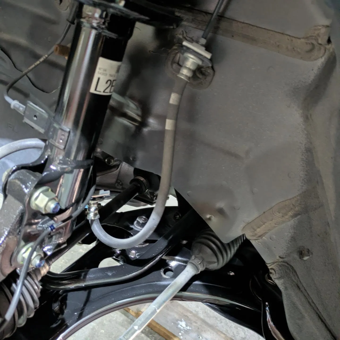 先日アップされてた中古車のニッサンルークス。